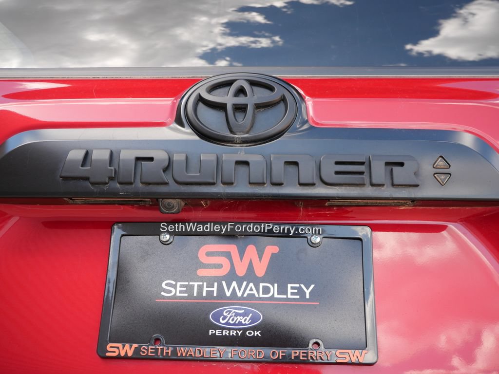 Used 2023 Toyota 4Runner TRD Off-Road Premium w/ Off Road Premium Plus Package AWD/4WD image 9