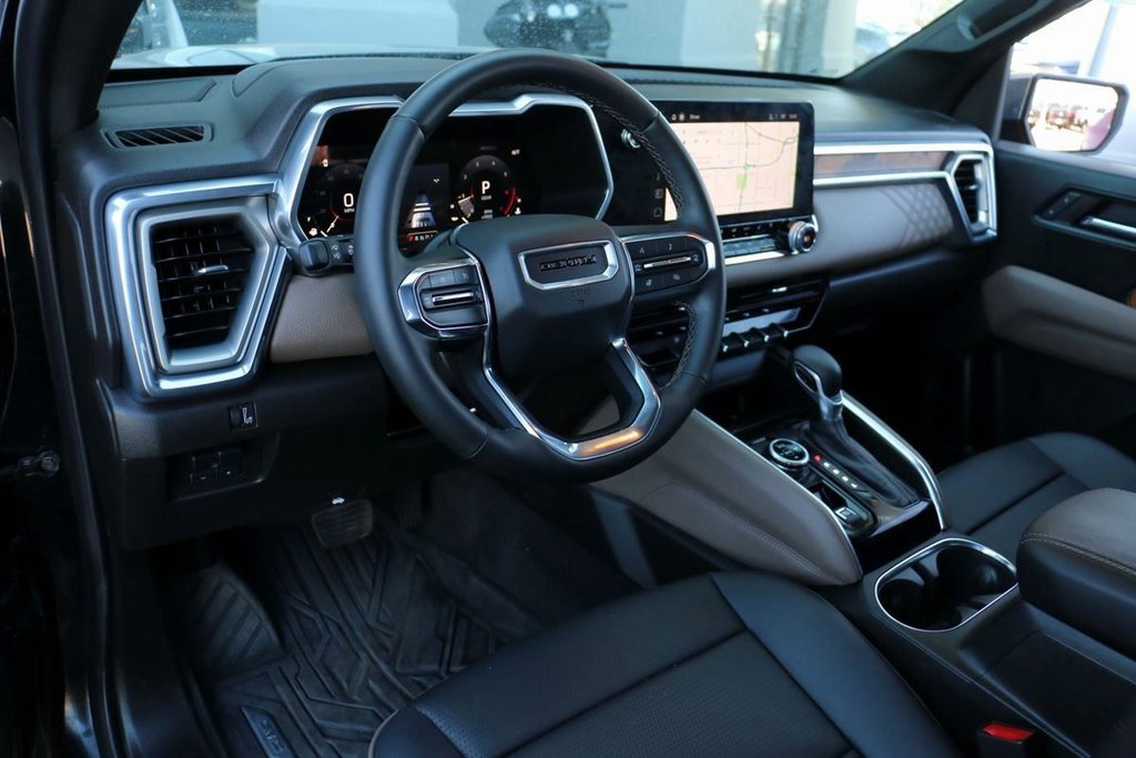 Used 2024 GMC Canyon Denali w/ LPO, Denali Black Edition image 19