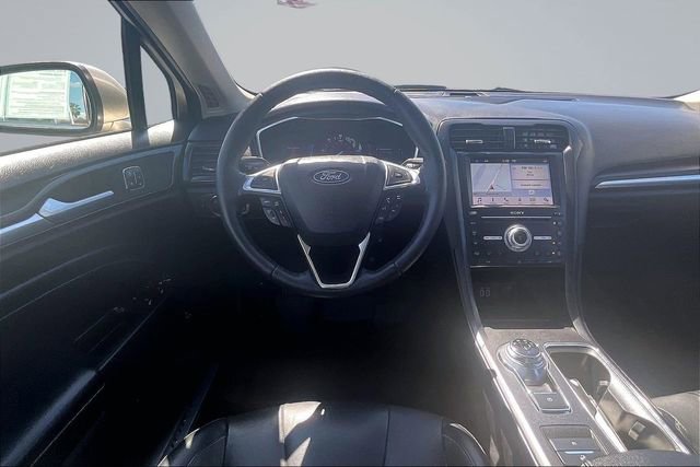 Certified 2019 Ford Fusion Energi Titanium FWD image 5