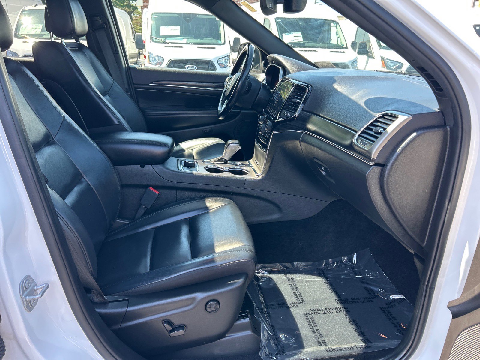 Used 2021 Jeep Grand Cherokee Limited AWD/4WD image 18