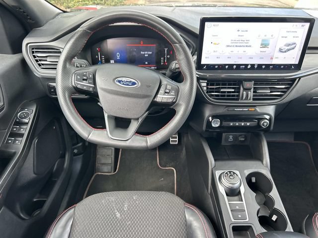 Certified 2023 Ford Escape ST-Line w/ Tech Pack #1 AWD/4WD image 14