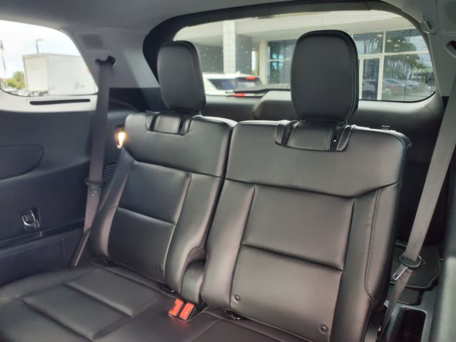 Certified 2023 Ford Explorer Limited w/ Limited Technology Package RWD image 29