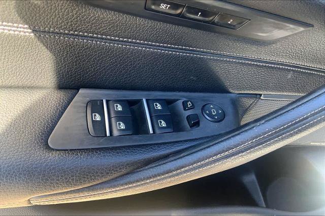 Used 2017 BMW 530i xDrive AWD/4WD image 36