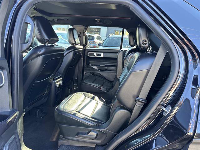 Certified 2020 Ford Explorer XLT w/ Equipment Group 202A AWD/4WD image 27