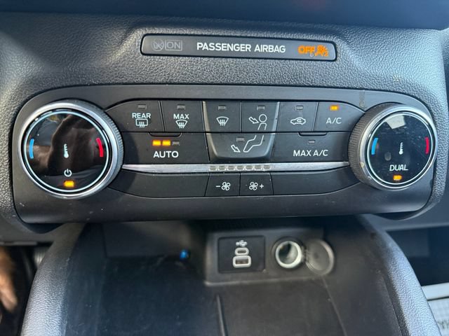 Certified 2025 Ford Escape ST-Line FWD image 7
