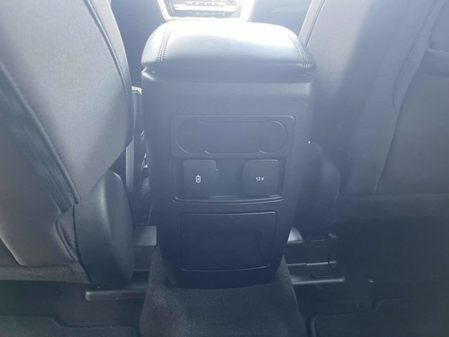 Certified 2023 Ford Explorer XLT RWD image 15