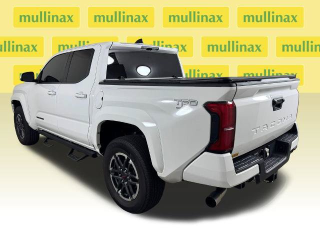 Used 2025 Toyota Tacoma TRD Sport RWD image 11