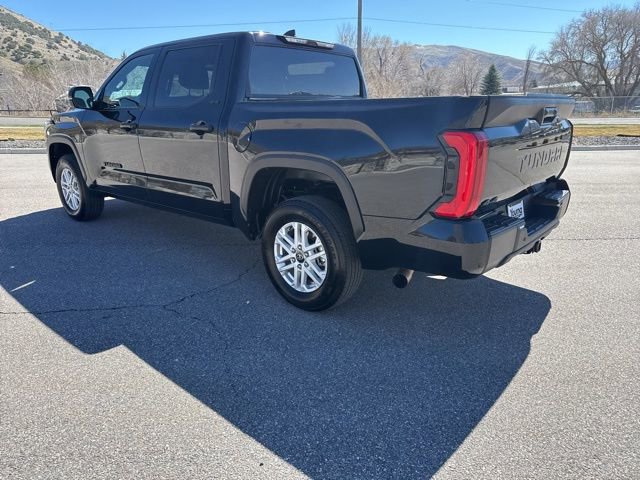 Used 2025 Toyota Tundra SR5 w/ SR5 Convenience Package AWD/4WD image 5