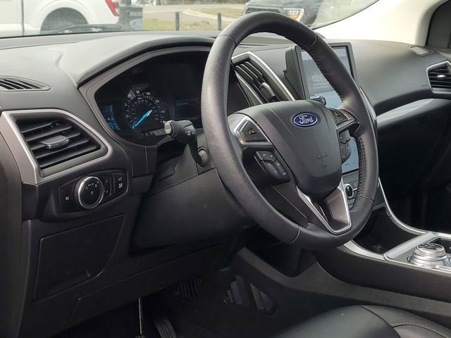 Certified 2024 Ford Edge SEL w/ Convenience Package image 12