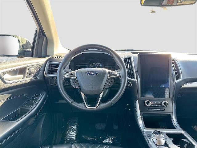 Certified 2024 Ford Edge Titanium image 18