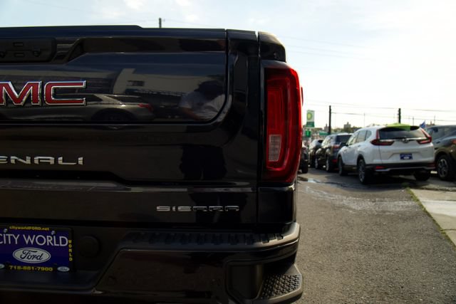 Used 2024 GMC Sierra 1500 Denali w/ Technology Package AWD/4WD image 10