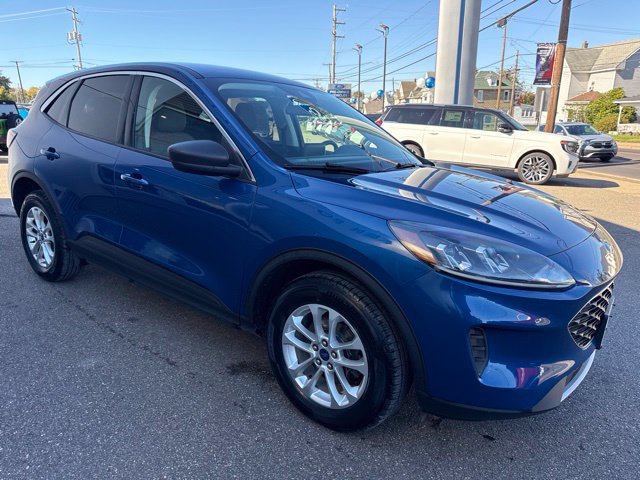 Certified 2022 Ford Escape SE w/ Convenience Package AWD/4WD image 4