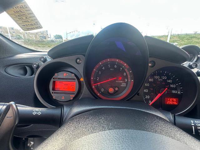 Used 2020 Nissan 370Z NISMO RWD image 31