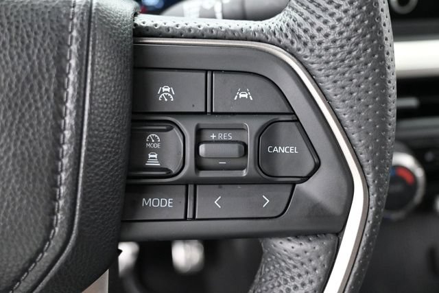 Used 2024 Toyota Tacoma TRD Sport AWD/4WD image 16
