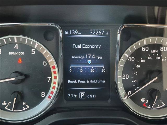 Used 2017 Nissan Titan SV RWD image 10