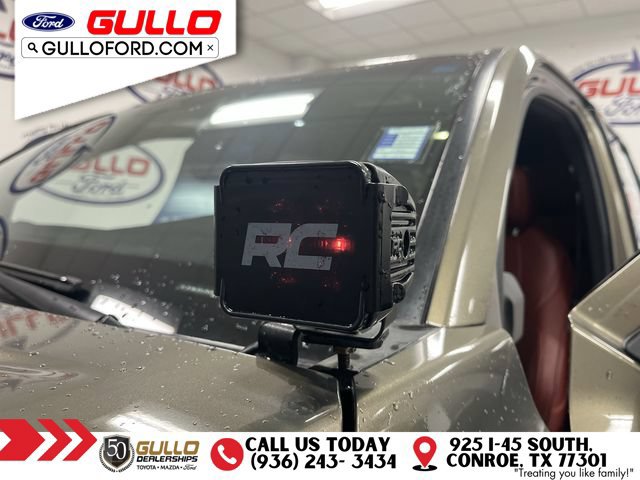 Used 2024 Toyota Tacoma TRD Off-Road AWD/4WD image 28