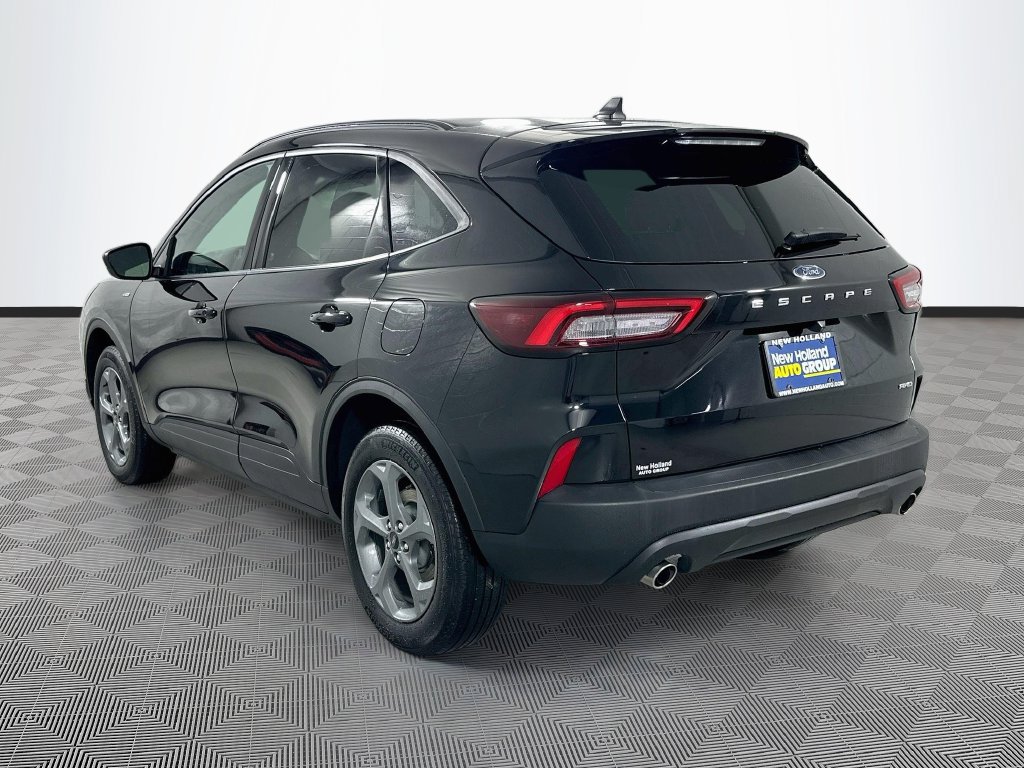 Certified 2025 Ford Escape ST-Line AWD/4WD image 5