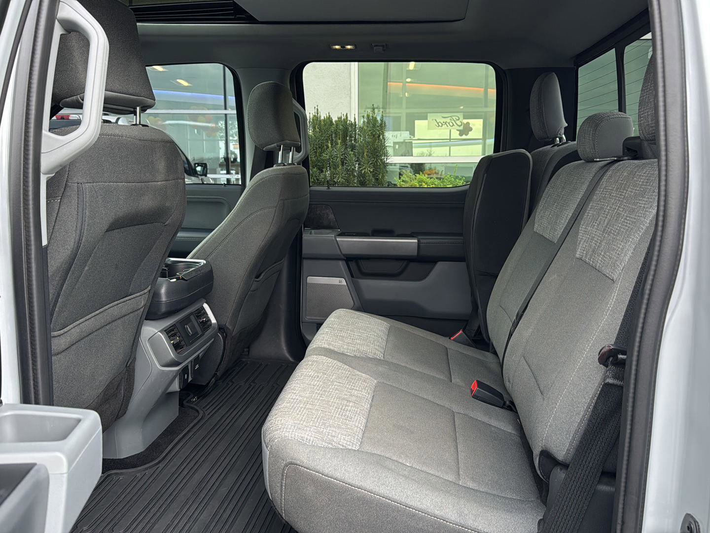 Certified 2022 Ford F150 XLT w/ Equipment Group 302A High image 9