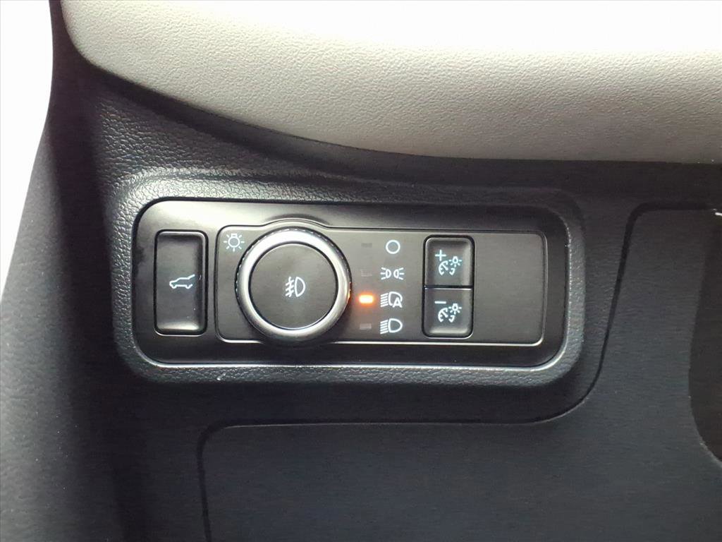 Certified 2025 Ford Explorer Active w/ Active Comfort Package image 19