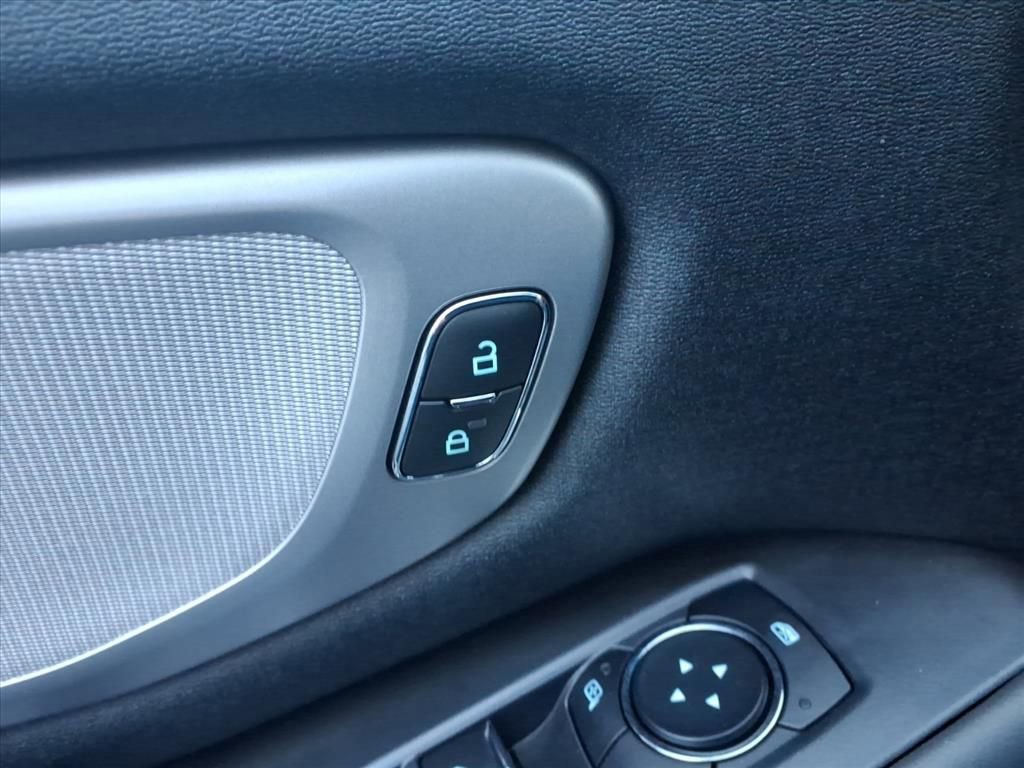 Certified 2025 Ford Expedition Max Active image 14