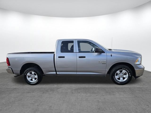 Used 2024 RAM 1500 Classic SLT image 4