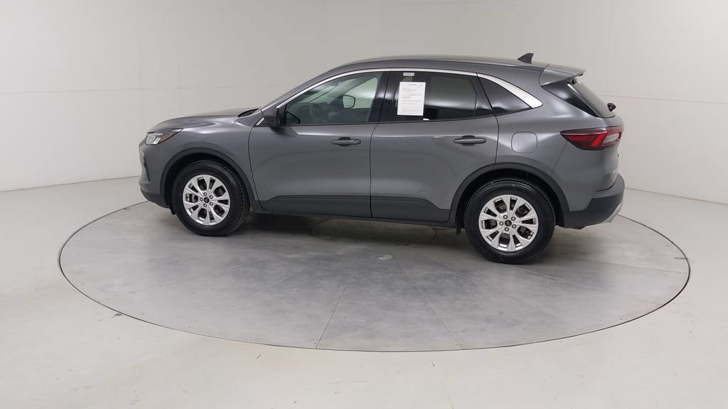 Certified 2023 Ford Escape Active w/ Tech Pack #1 AWD/4WD image 17