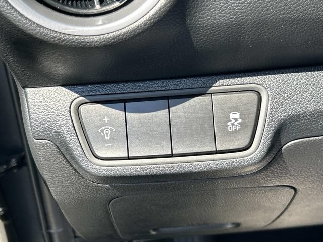 Used 2024 Kia Forte LXS FWD image 29