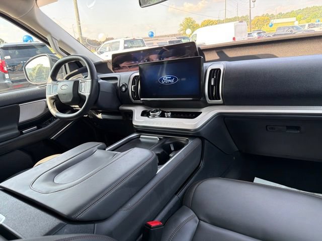 Certified 2025 Ford Expedition Active RWD image 53
