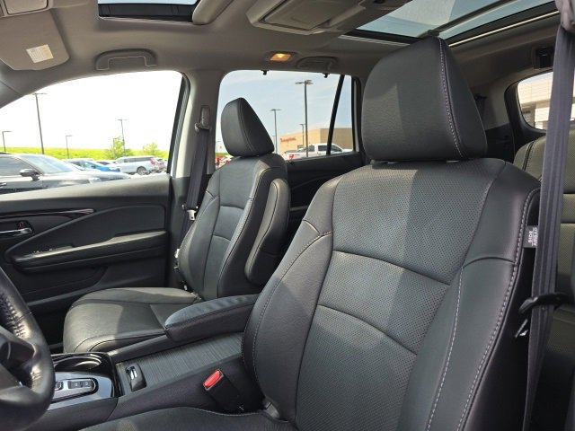Used 2022 Honda Pilot Elite image 13