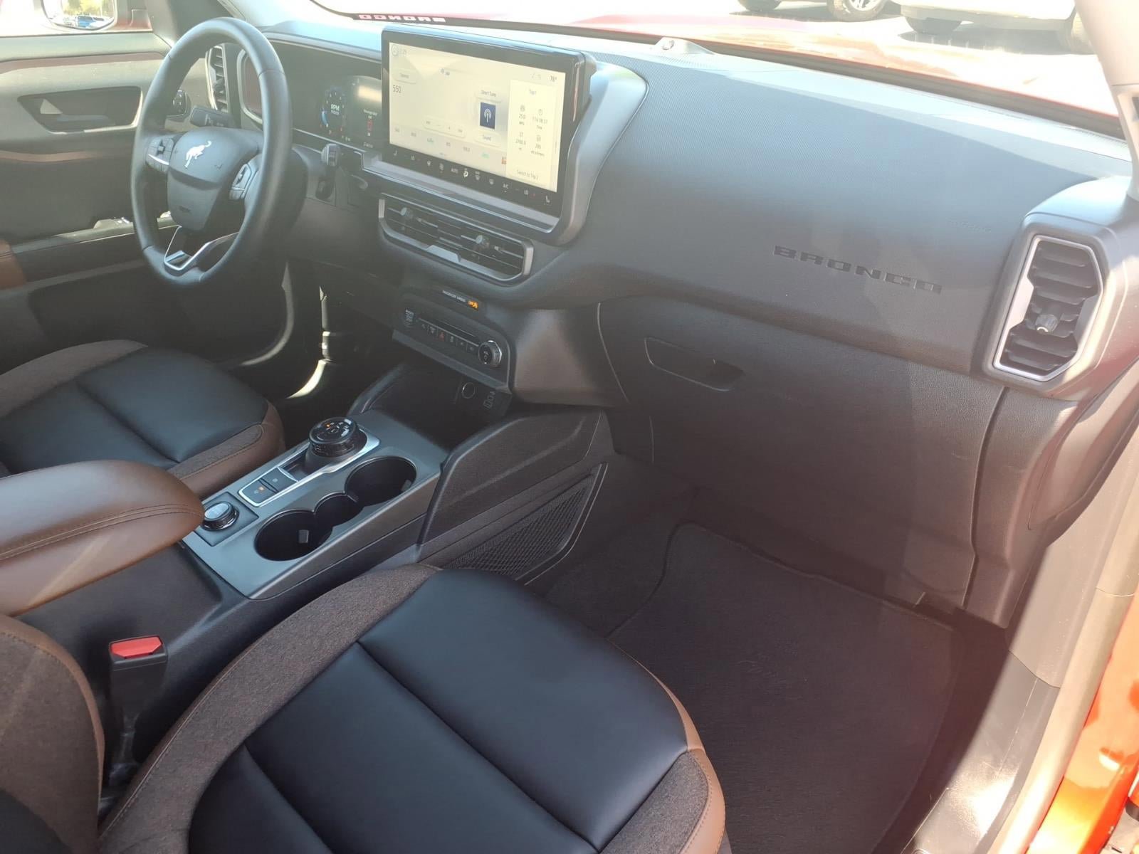 Certified 2025 Ford Bronco Sport Outer Banks w/ Outer Banks Tech Package+ AWD/4WD image 10