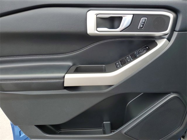 Certified 2023 Ford Explorer XLT w/ Equipment Group 202A image 27