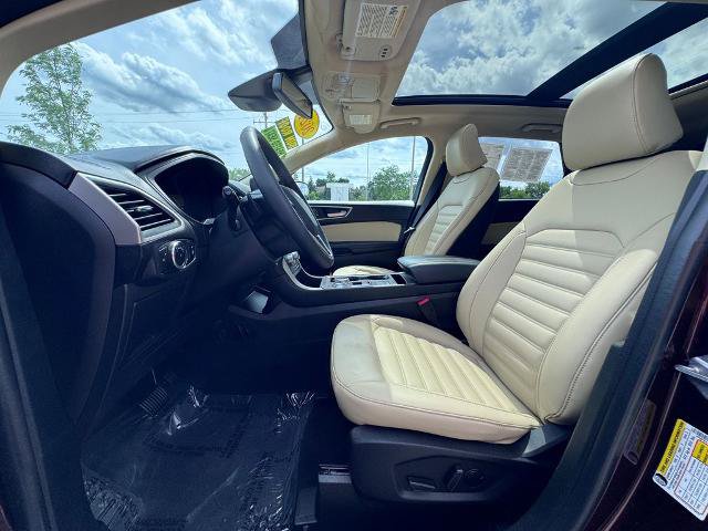 Certified 2024 Ford Edge SEL w/ Convenience Package AWD/4WD image 11