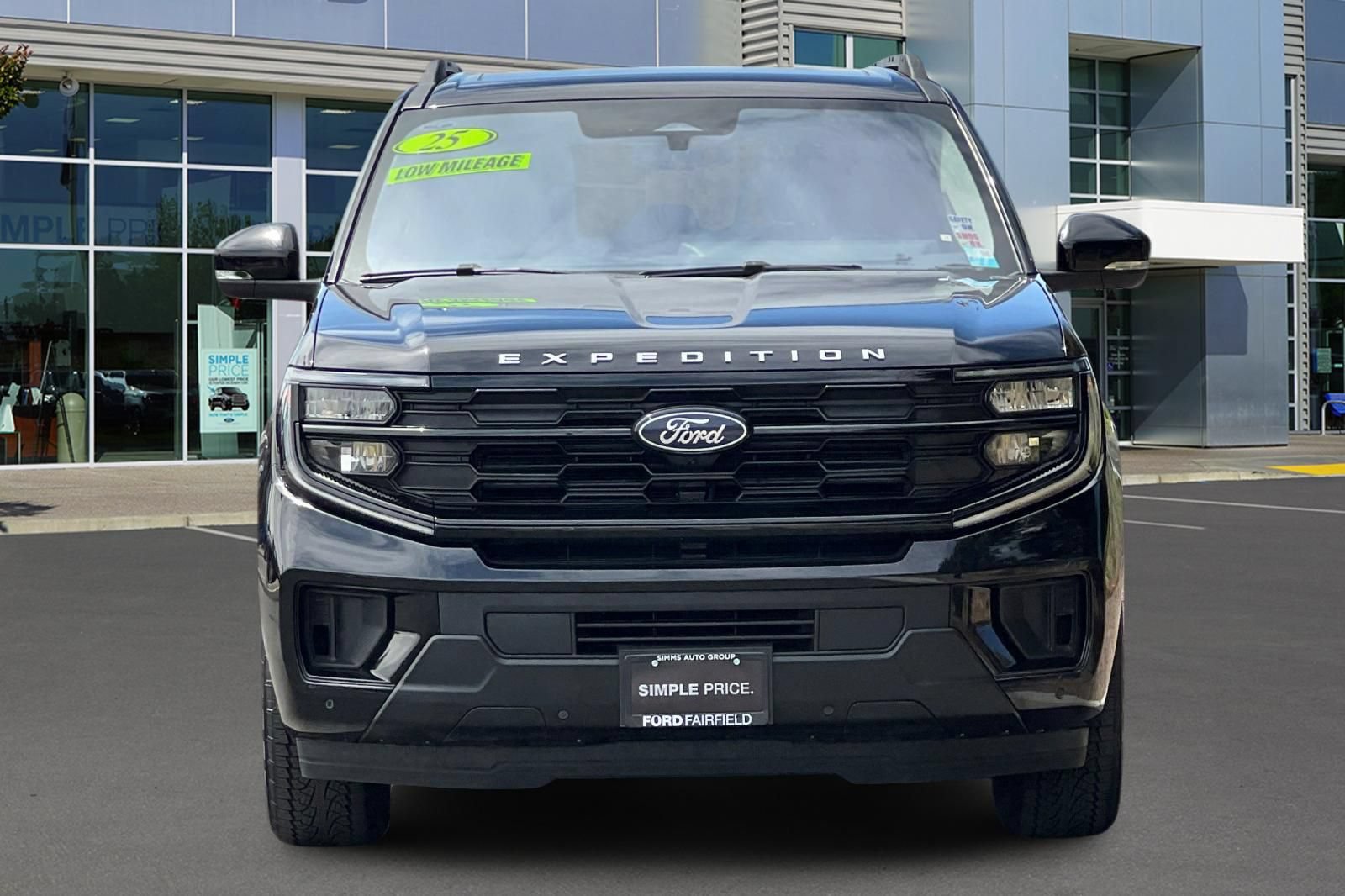 Certified 2025 Ford Expedition Active AWD/4WD image 5