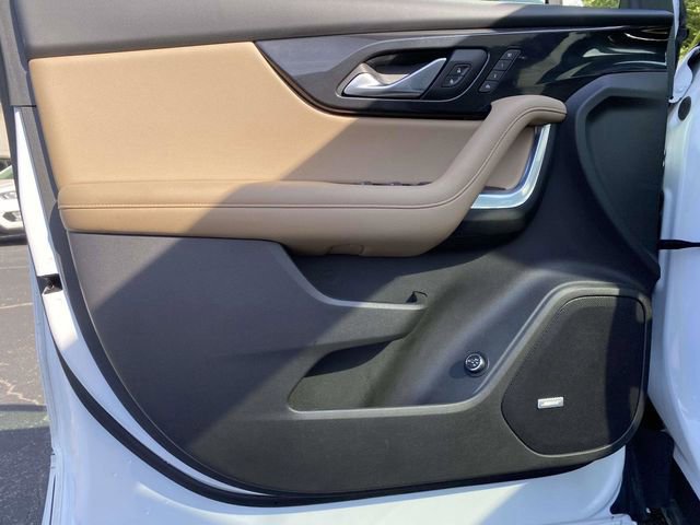 Used 2019 Chevrolet Blazer Premier w/ Sun and Wheels Package image 21