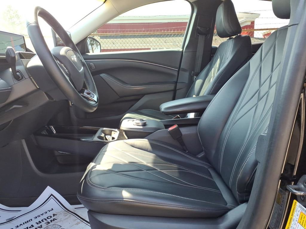 Certified 2023 Ford Mustang Mach-E Select AWD/4WD image 14