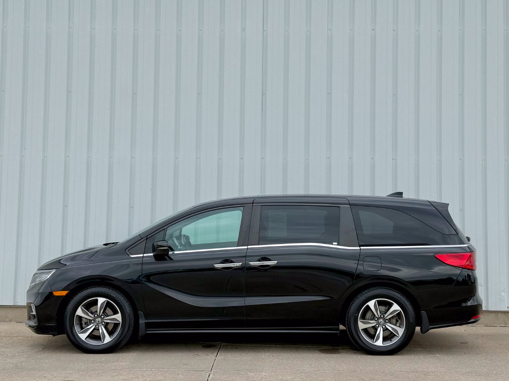 Used 2018 Honda Odyssey Touring image 3