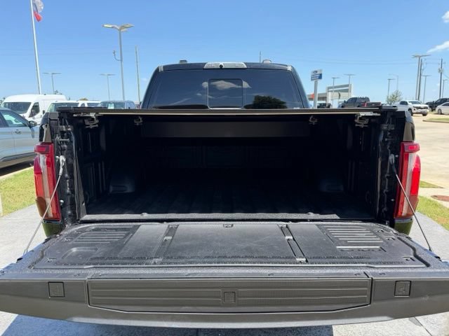 Certified 2025 Ford F150 Raptor w/ Equipment Group 803A Raptor R AWD/4WD image 9