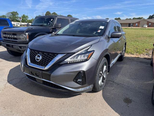 Used 2019 Nissan Murano Platinum w/ Cargo Package FWD image 2