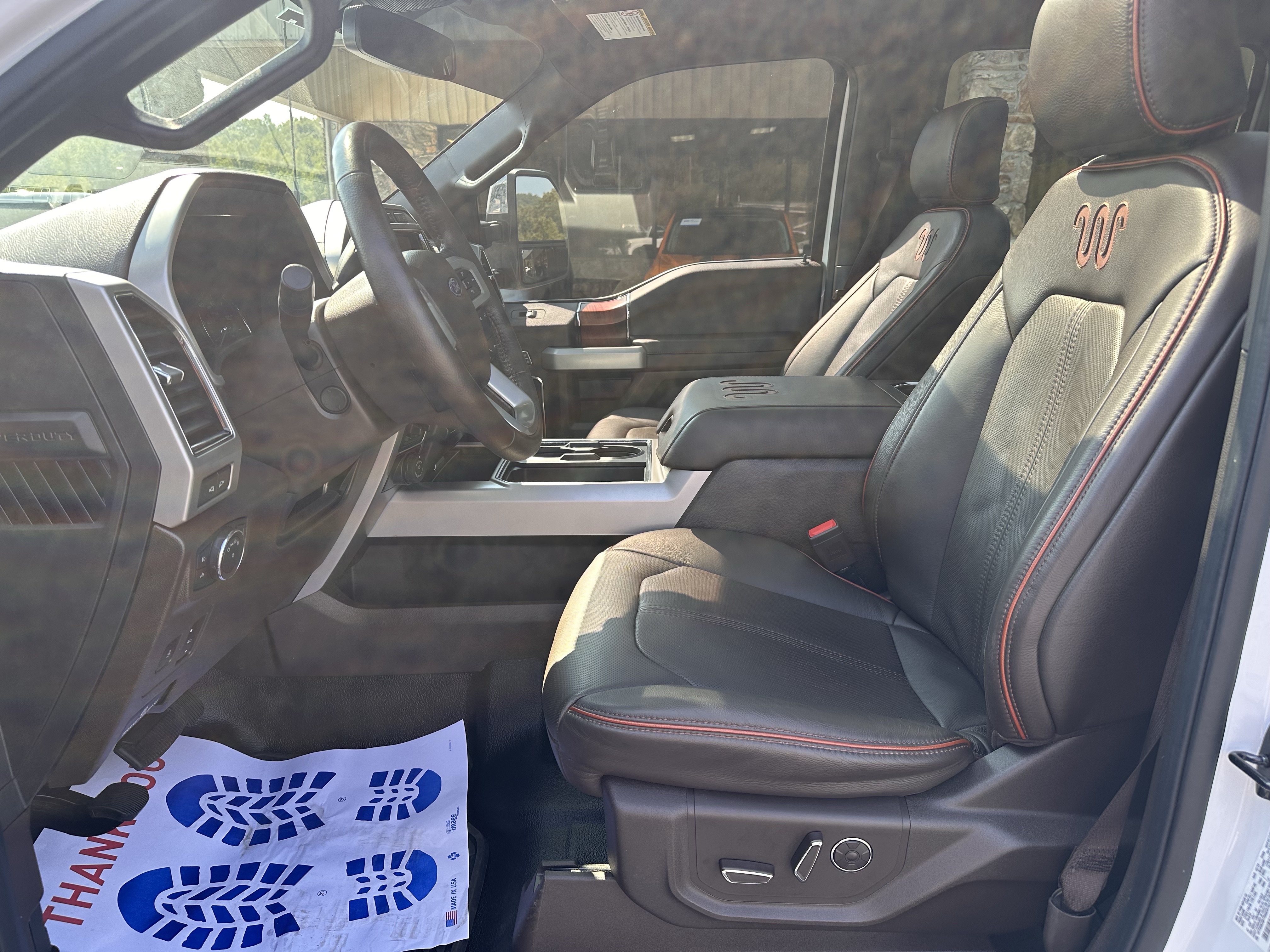 Certified 2022 Ford F250 King Ranch w/ Tremor Off-Road Package AWD/4WD image 11