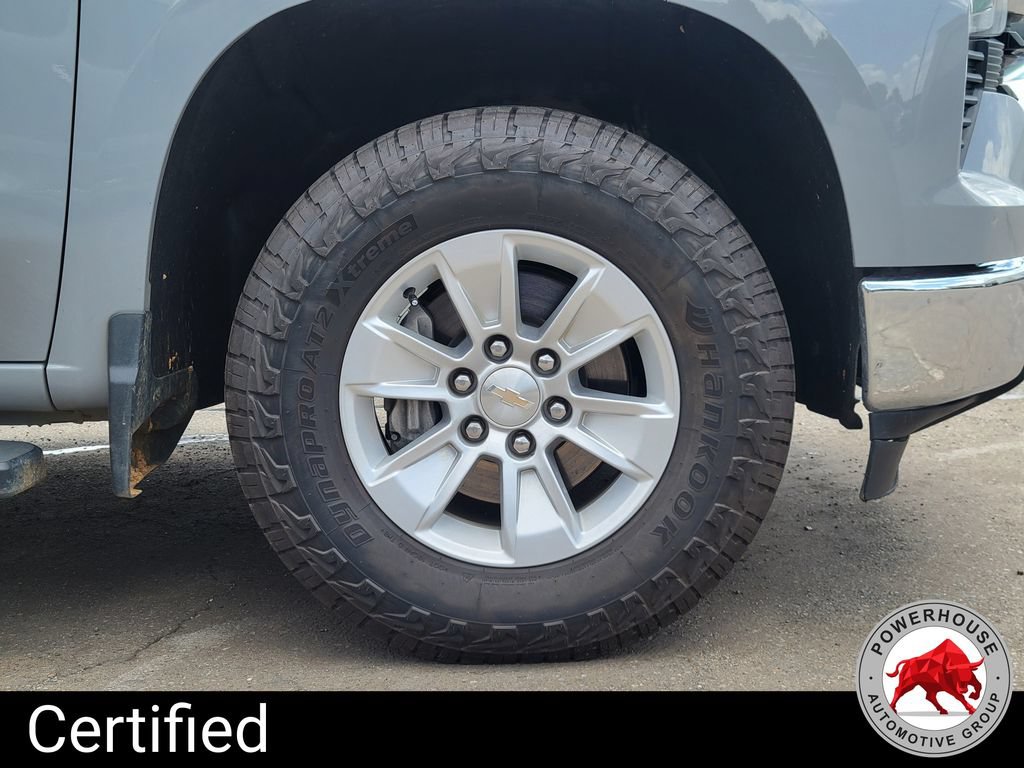 Used 2024 Chevrolet Silverado 1500 LT AWD/4WD image 11