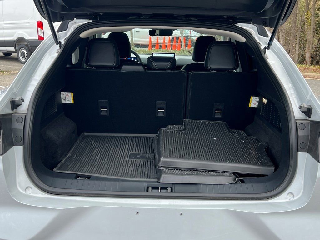 Certified 2023 Ford Mustang Mach-E Select w/ Comfort Package Lite image 18