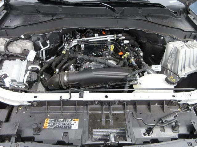 Certified 2025 Ford Explorer Active w/ Active Comfort Package image 29