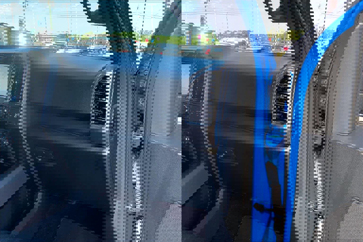 Certified 2020 Ford F150 XLT w/ Equipment Group 302A Luxury image 18