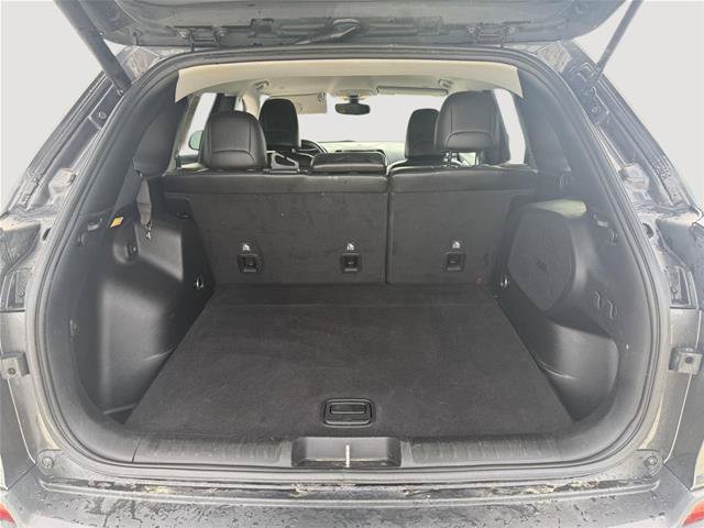 Used 2019 Jeep Cherokee Limited AWD/4WD image 21