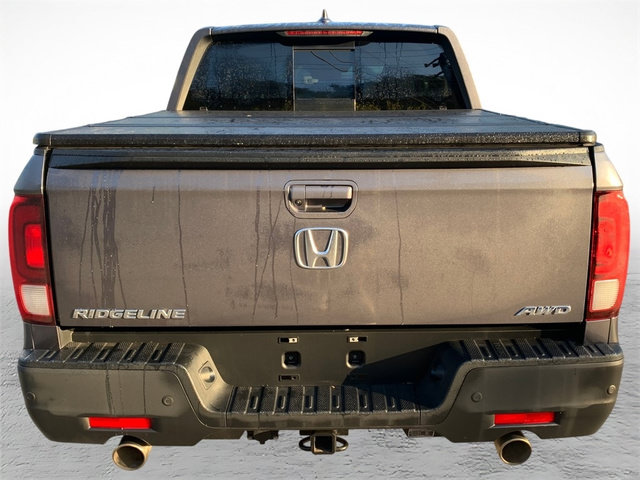Used 2023 Honda Ridgeline RTL-E image 3