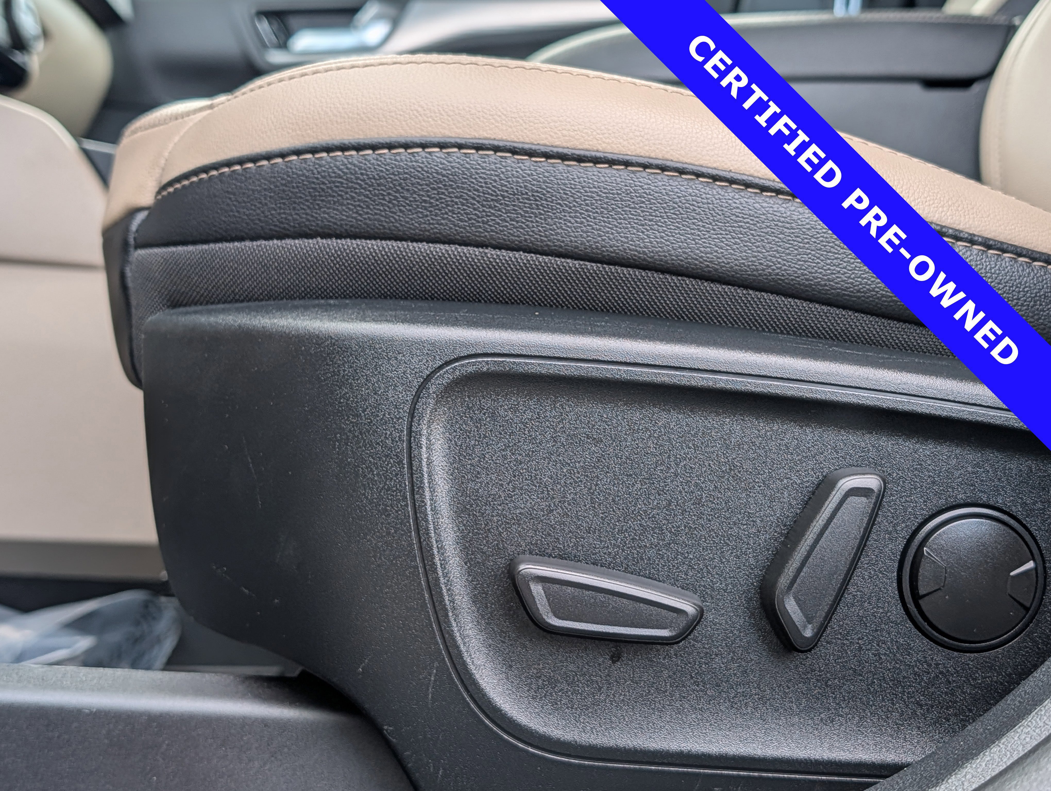 Certified 2021 Ford Escape Titanium FWD image 22