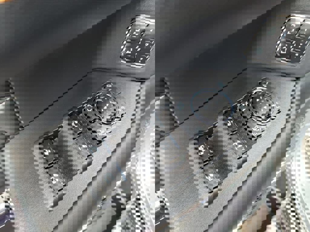 Certified 2024 Ford Expedition Max Platinum image 22