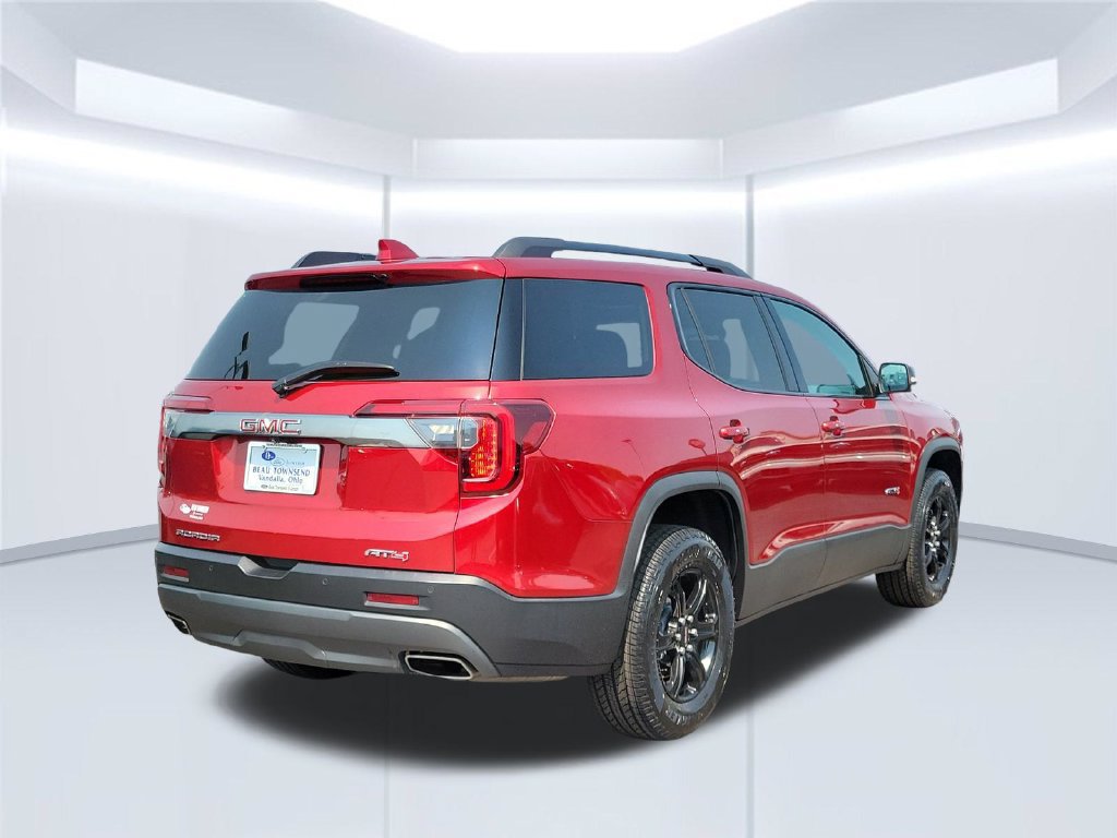 Used 2022 GMC Acadia AT4 w/ Technology Package AWD/4WD image 5