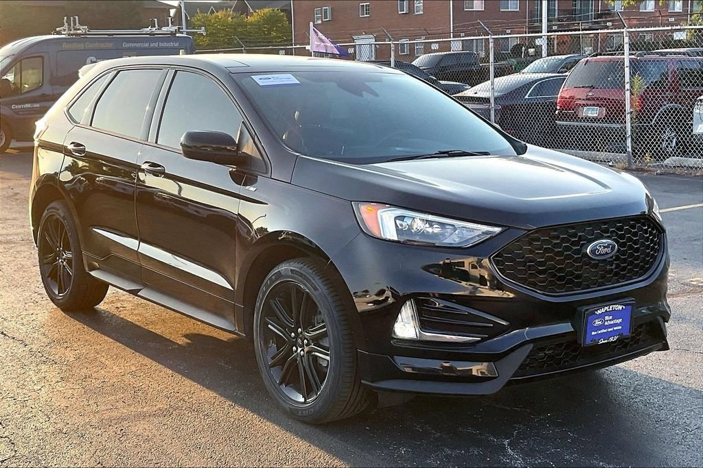 Certified 2021 Ford Edge ST-Line w/ Class II Trailer Tow Package AWD/4WD image 34