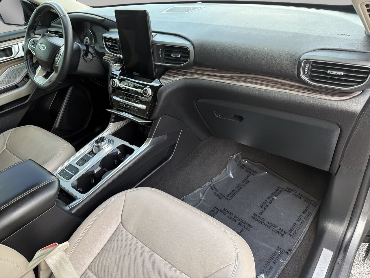 Certified 2023 Ford Explorer Limited w/ Limited Technology Package RWD image 12